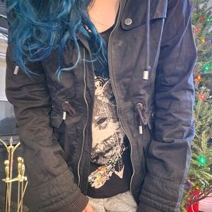 Black Aeropostale very light puffer jacket